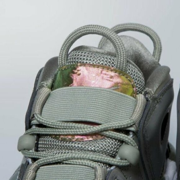 NIKE AIR MAX MORE UPTEMPO WOMEN'S SIZE 9 New - Picture 7 of 8